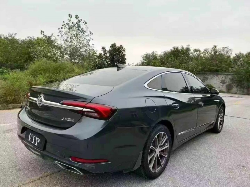 宜昌19年别克君越5