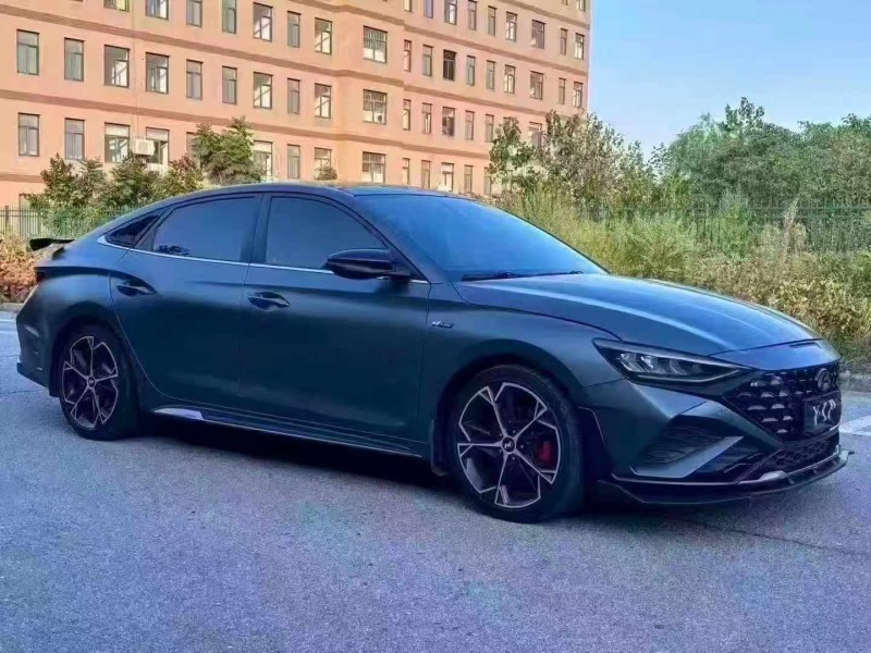 宜昌22年现代菲斯塔2