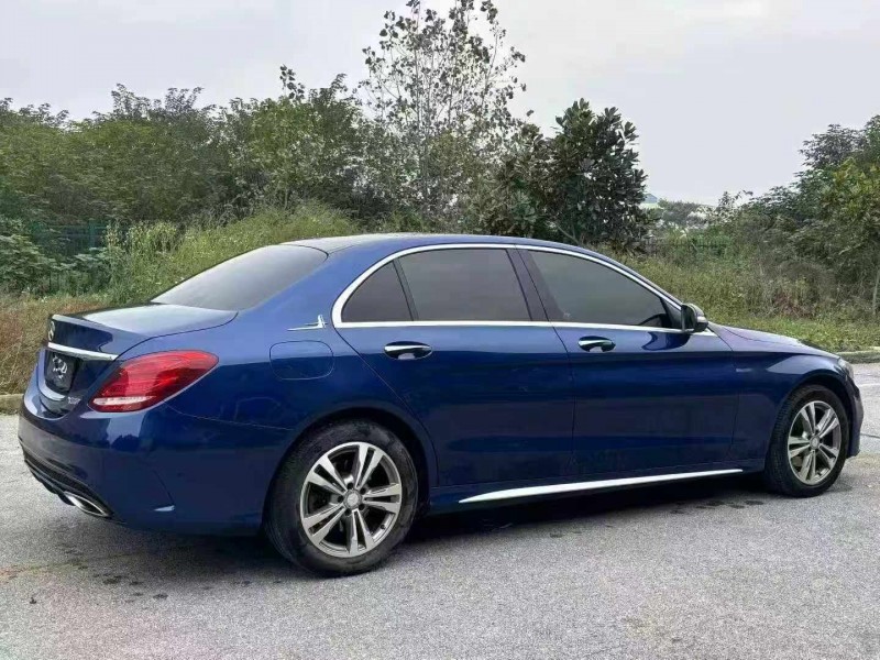 宜昌17年奔驰C4