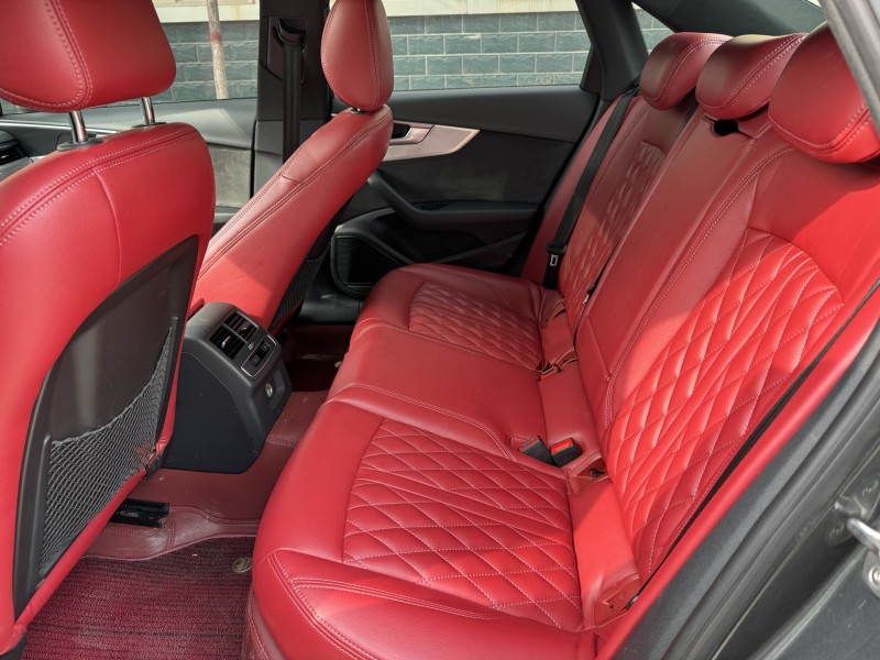 新乡19年奥迪S47