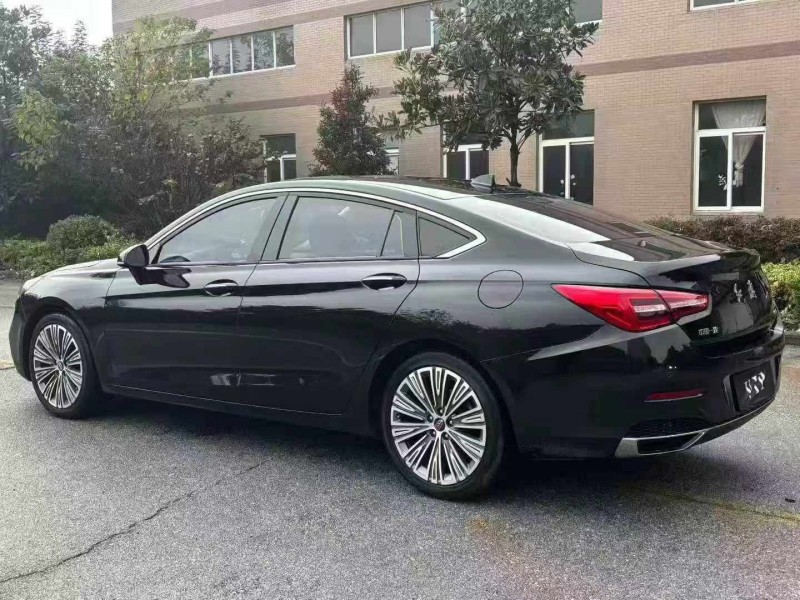 宜昌22年红旗H54