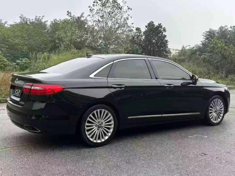 宜昌19年福特金牛座4