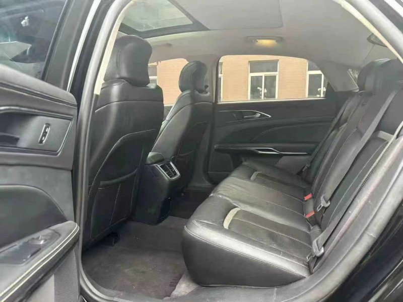 宜昌19年福特金牛座8