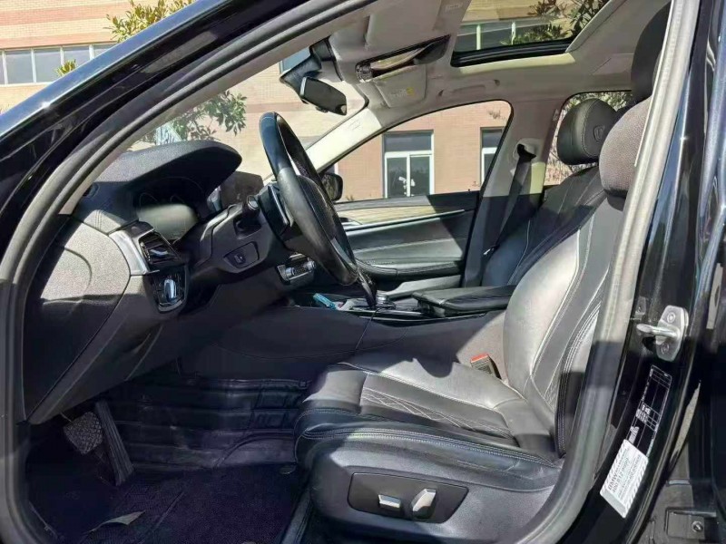 宜昌19年宝马5系5