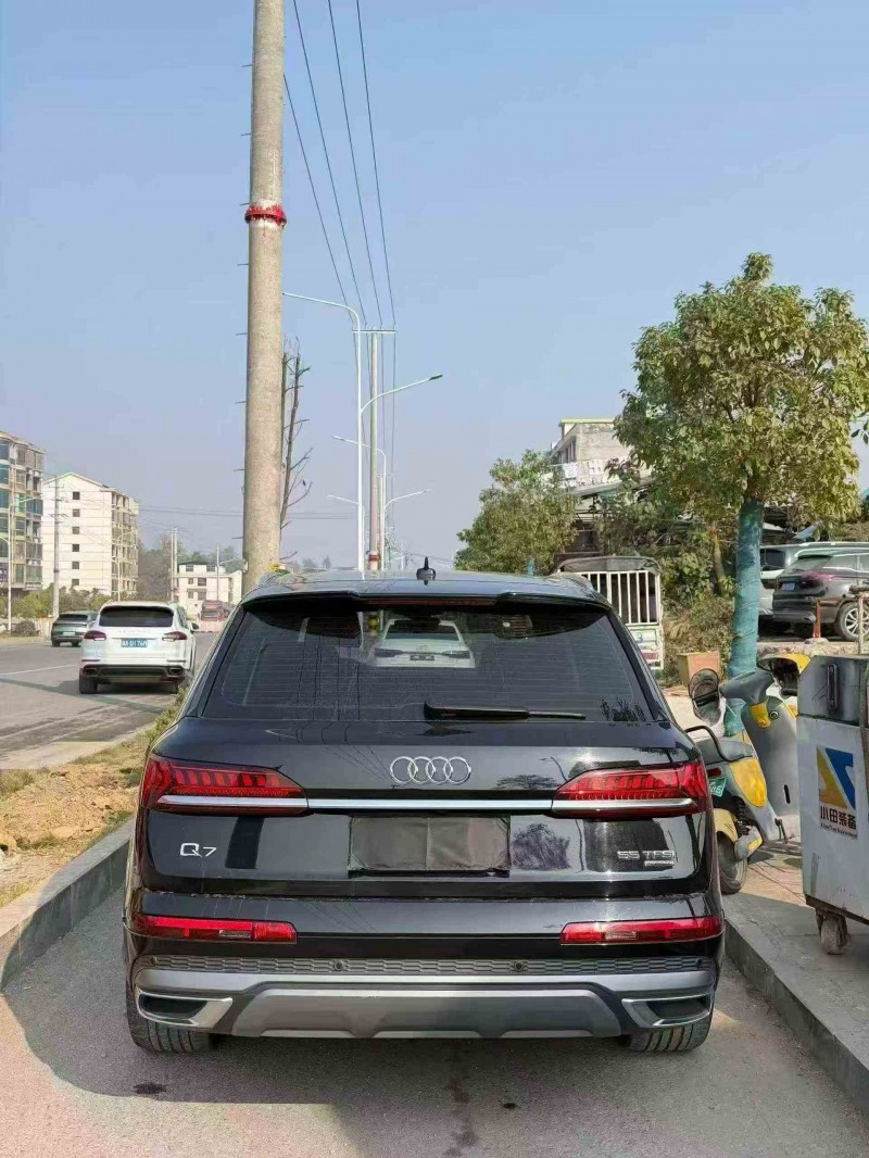 邵阳20年奥迪Q78