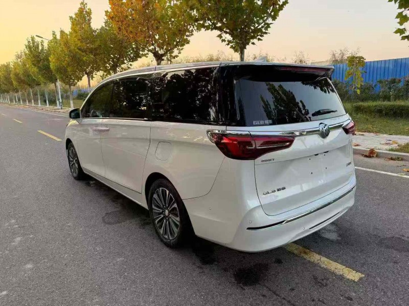 徐州21年别克GL86