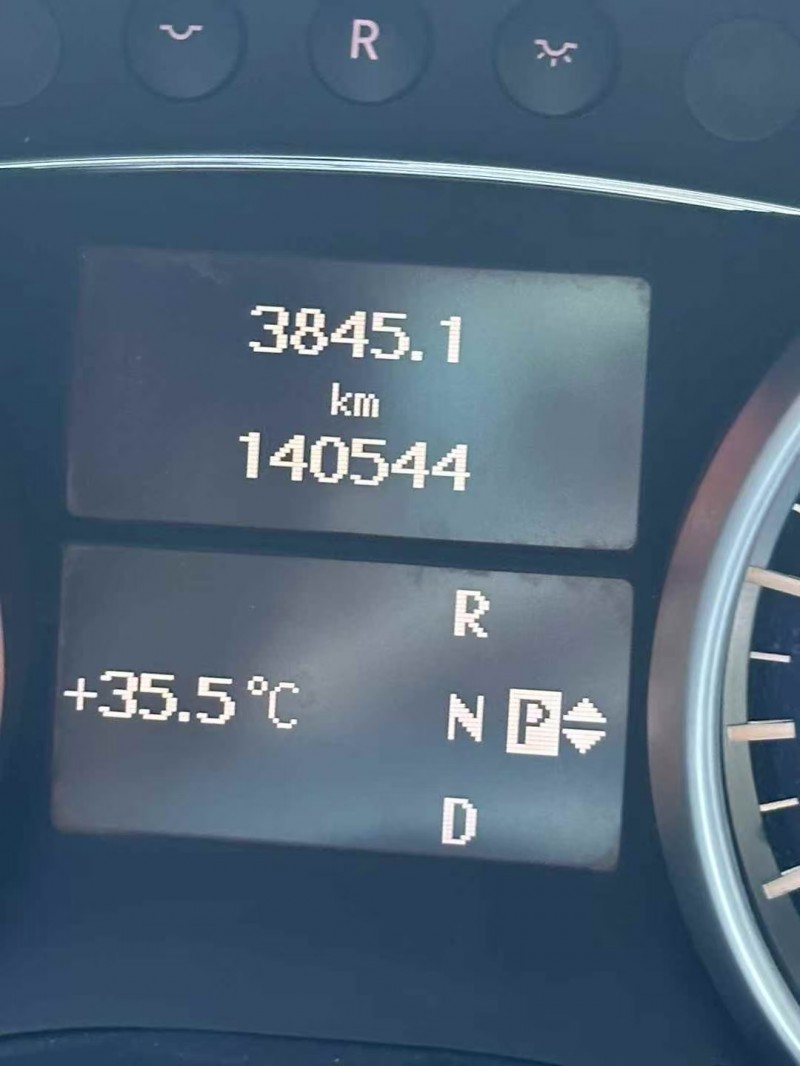 大同11年奔驰ML4