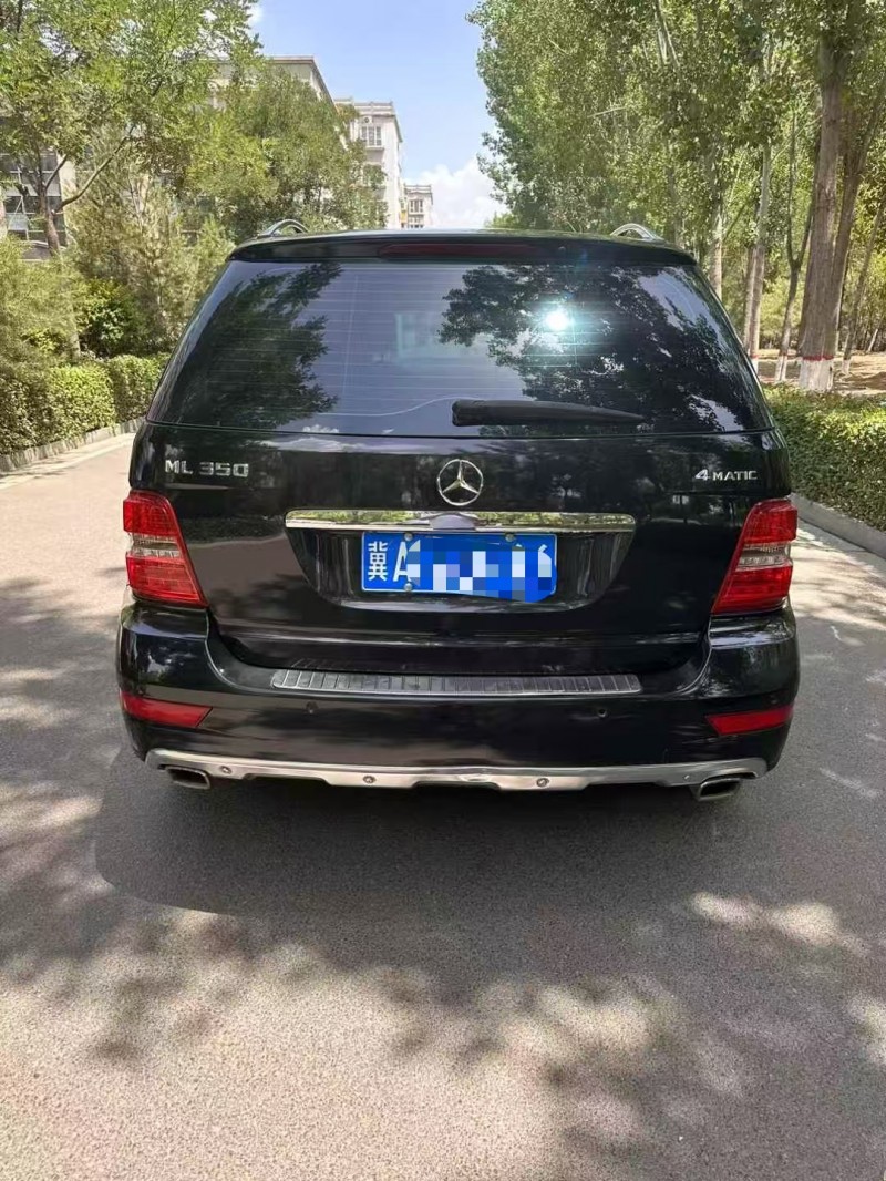 大同11年奔驰ML9