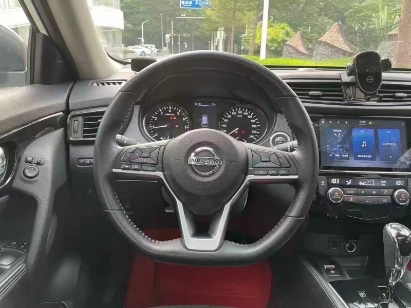 深圳24年日产奇骏7