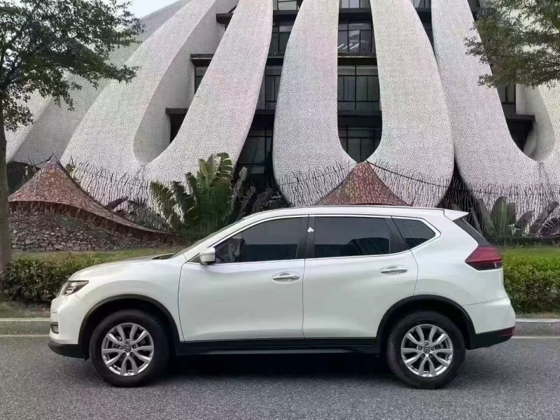 深圳24年日产奇骏8