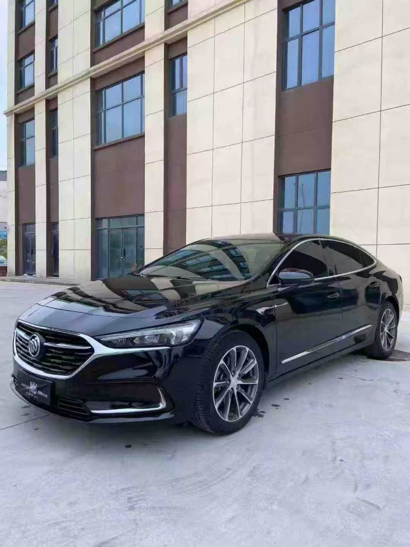 襄阳20年别克君越2