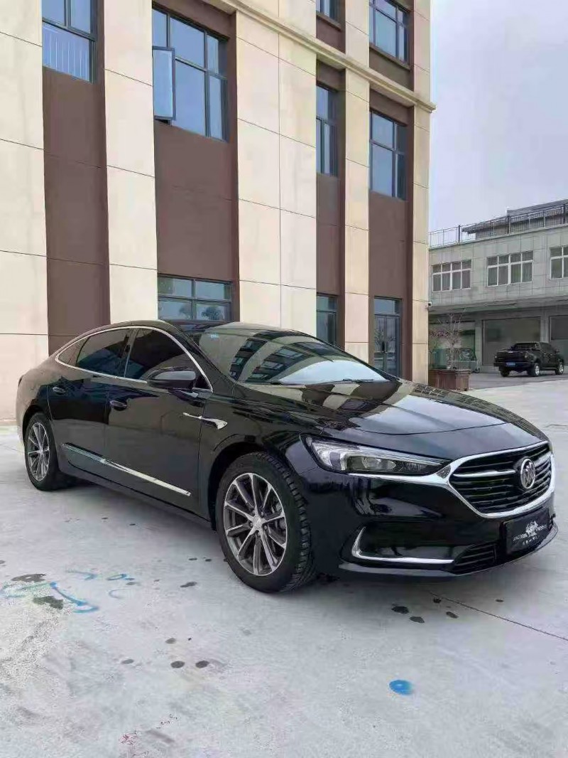 襄阳20年别克君越3