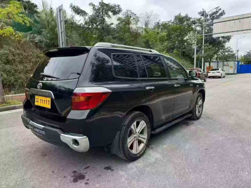 梧州12年丰田汉兰达8