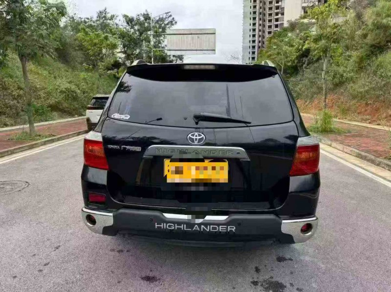 梧州12年丰田汉兰达9