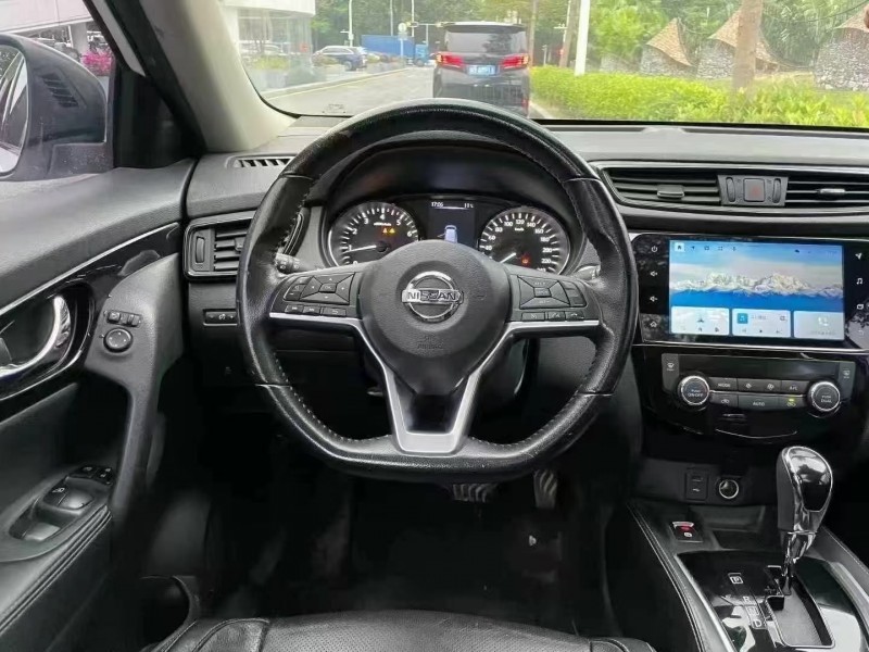 深圳21年日产奇骏7