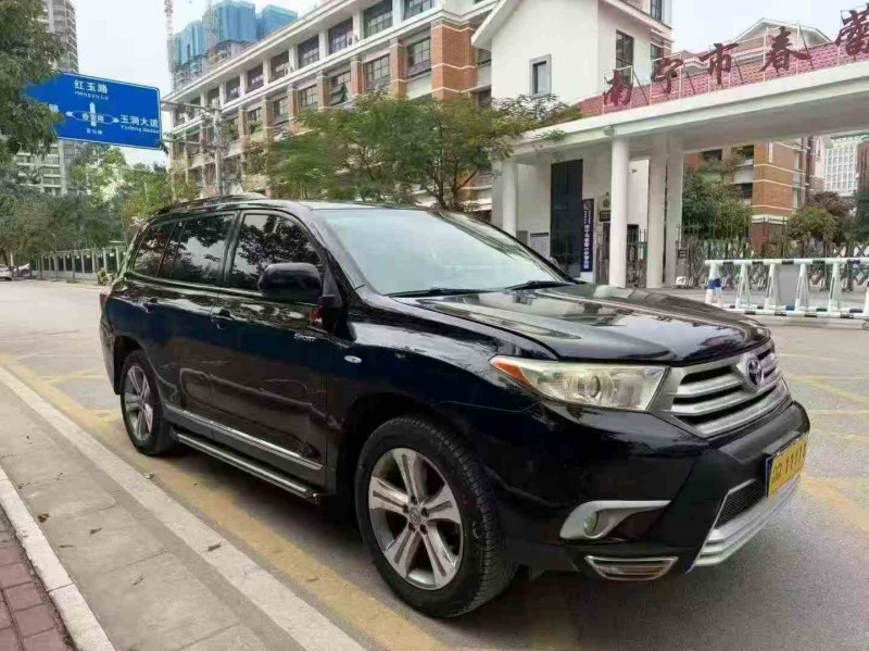 柳州14年丰田汉兰达2