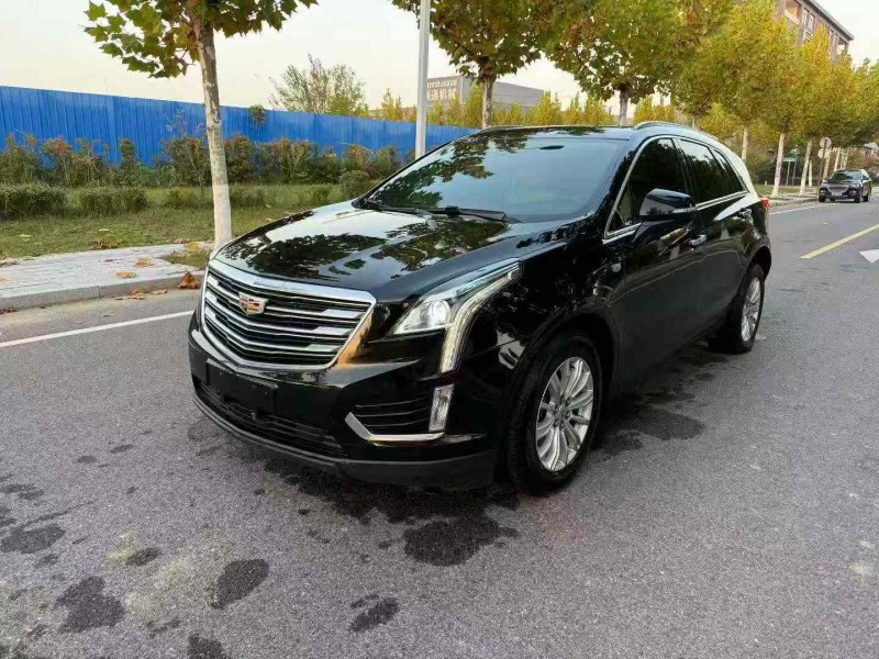 徐州17年凯迪拉克XT52