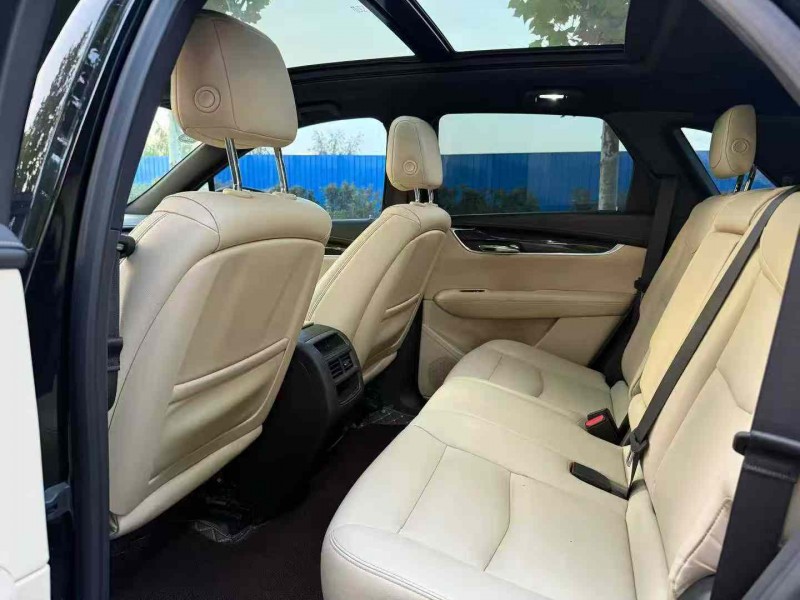 徐州17年凯迪拉克XT58