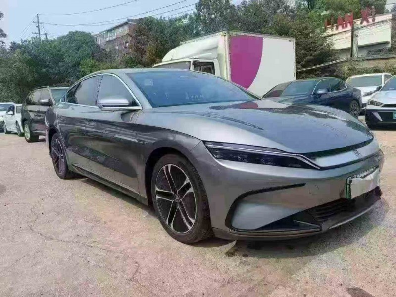 常德23年比亚迪汉2