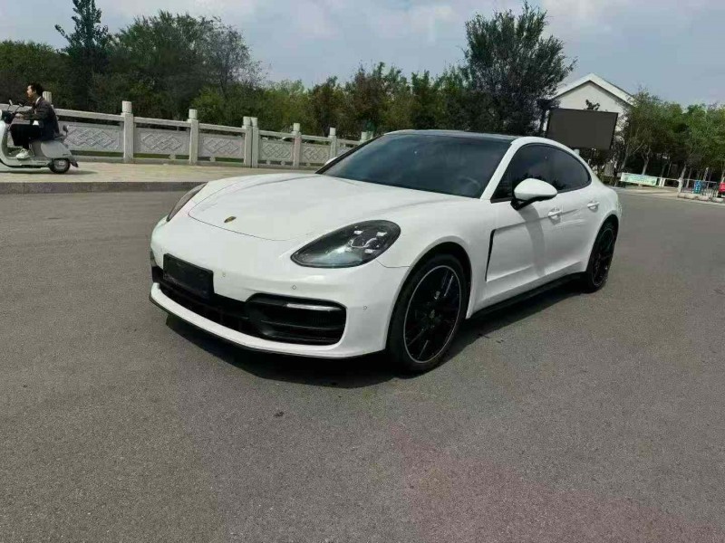 徐州23年保时捷帕拉梅拉3