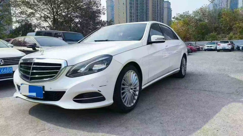 张家界16年奔驰E3