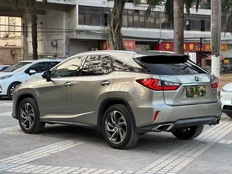 广州19年雷克萨斯RX4