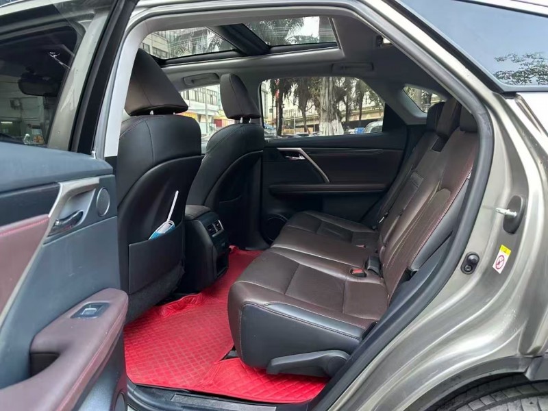 广州19年雷克萨斯RX7