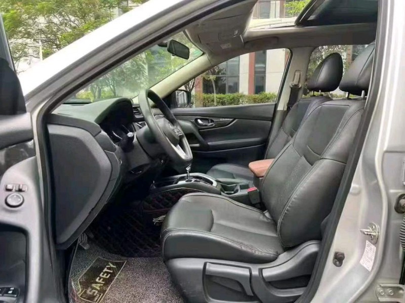 广州18年日产奇骏9