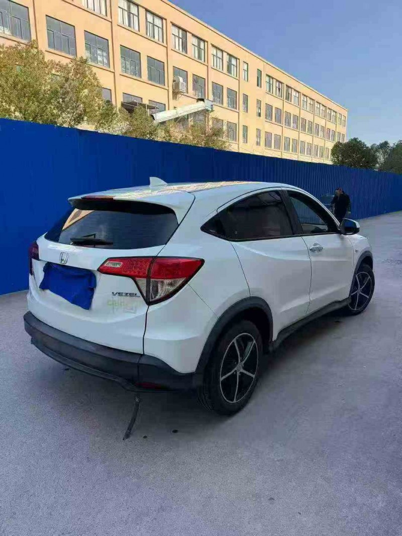 温州21年本田缤智7