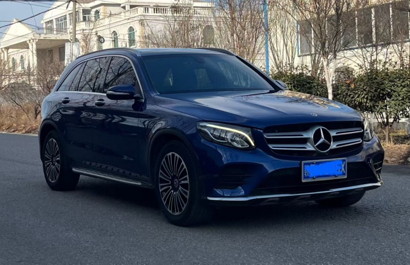 青岛19年奔驰GLC3