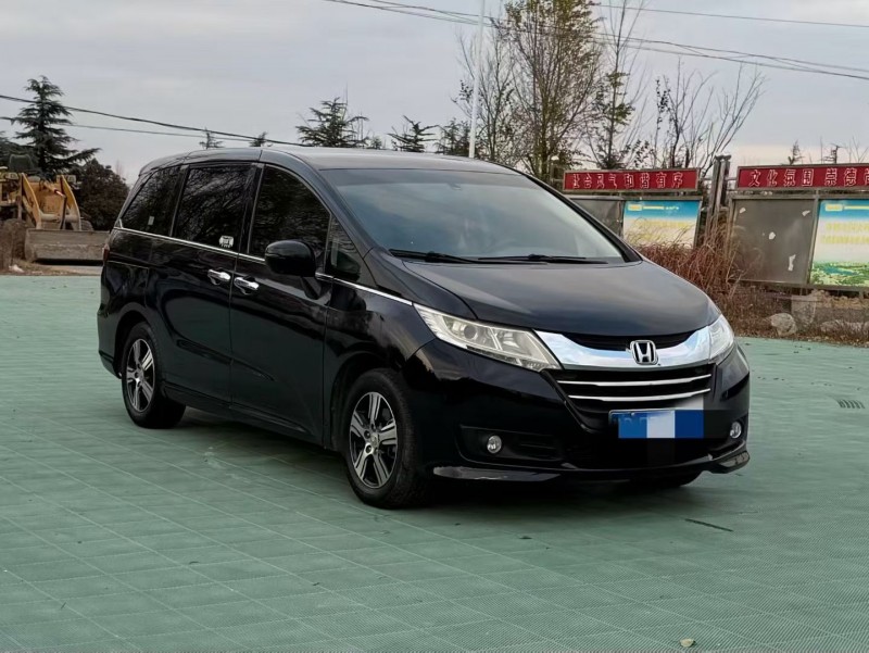 青岛18年本田奥德赛2