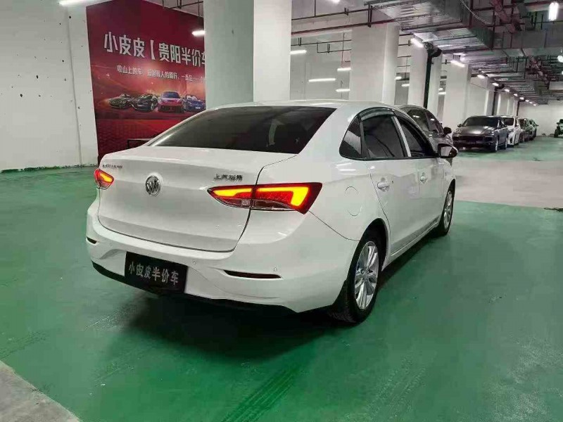 安顺20年别克英朗8