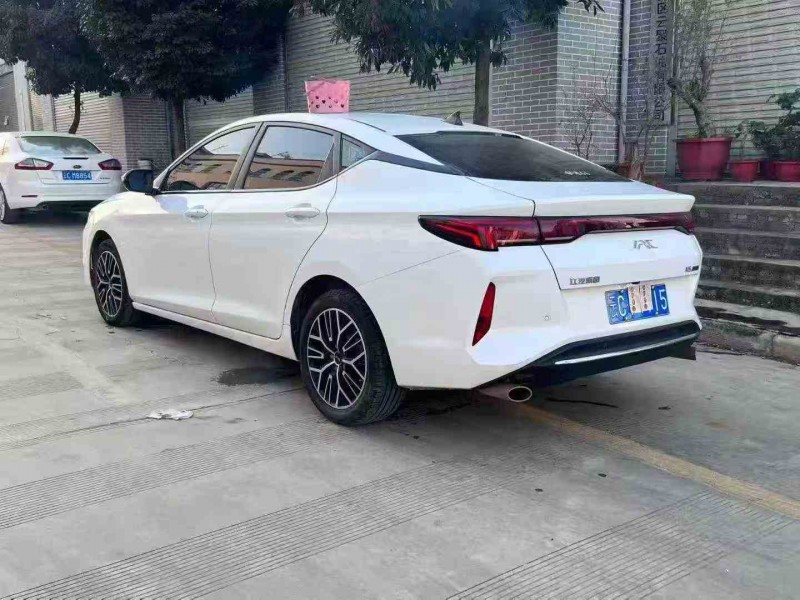 安顺23年江淮思皓8