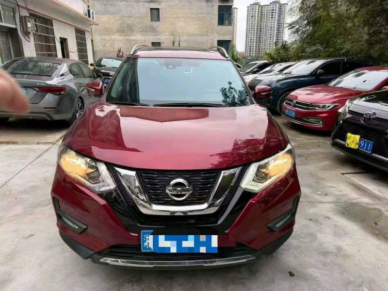 长沙20年日产奇骏1