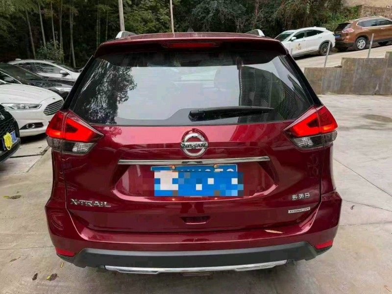 长沙20年日产奇骏4