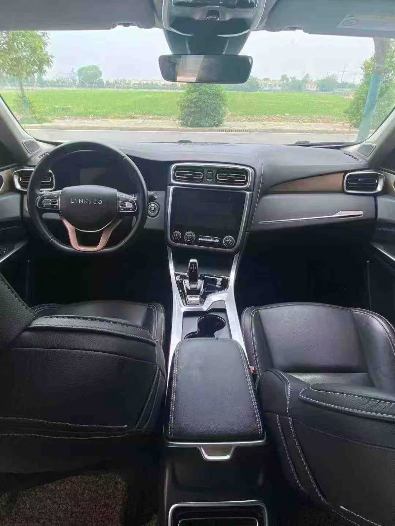 襄阳18年领克016