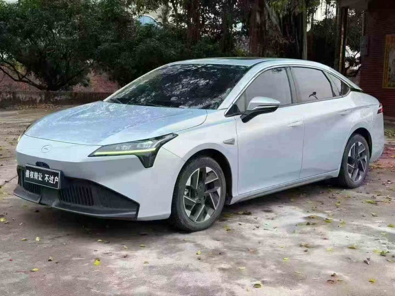 深圳23年传祺埃安S2