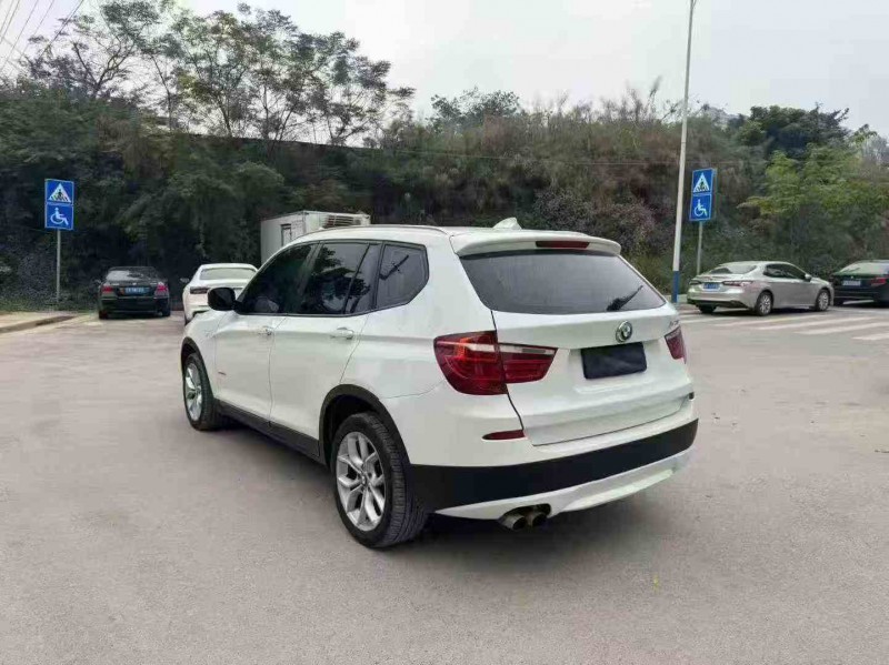 贵港12年宝马X59