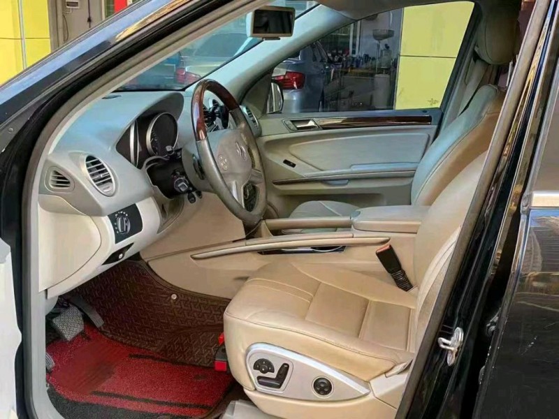 广州11年奔驰ML6