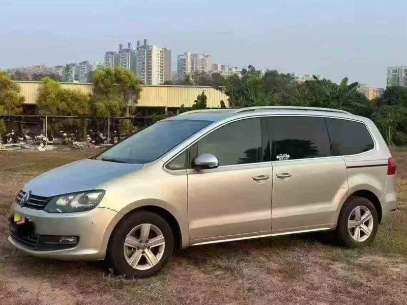 珠海13年大众夏朗3