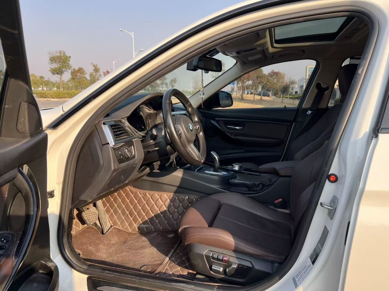 盐城18年宝马3系4