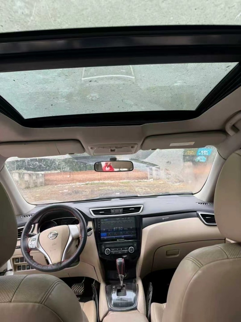 郑州15年日产奇骏5