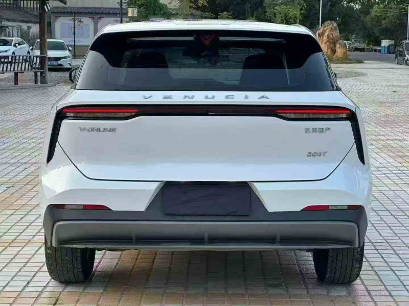 珠海22年启辰大V8