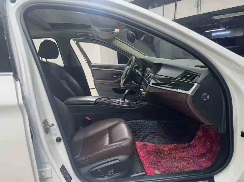 广安15年宝马5系5