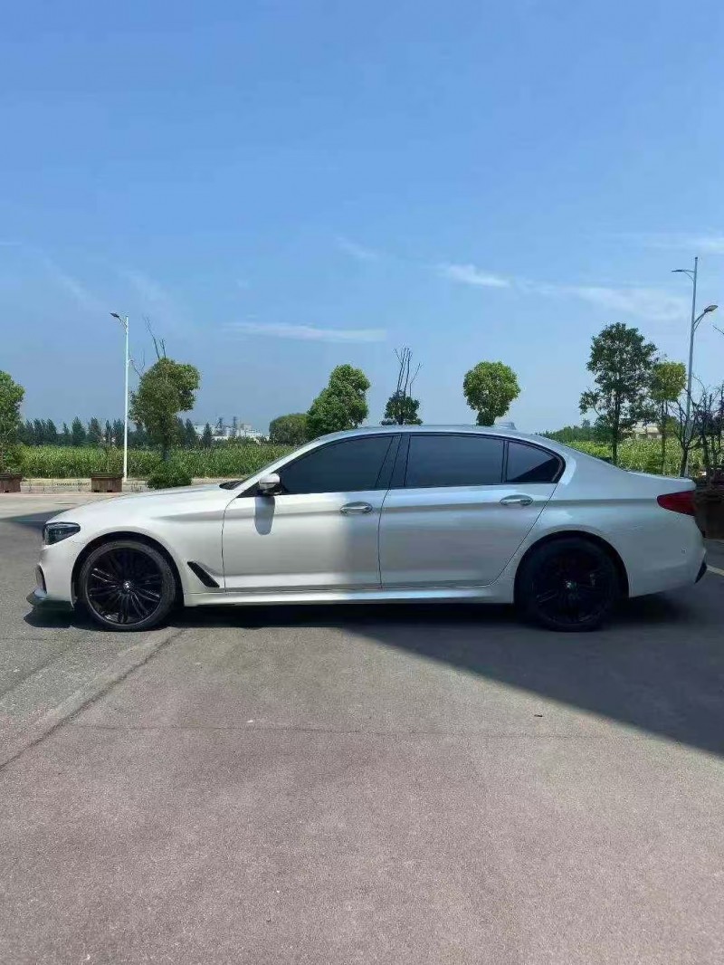 襄阳18年宝马5系4