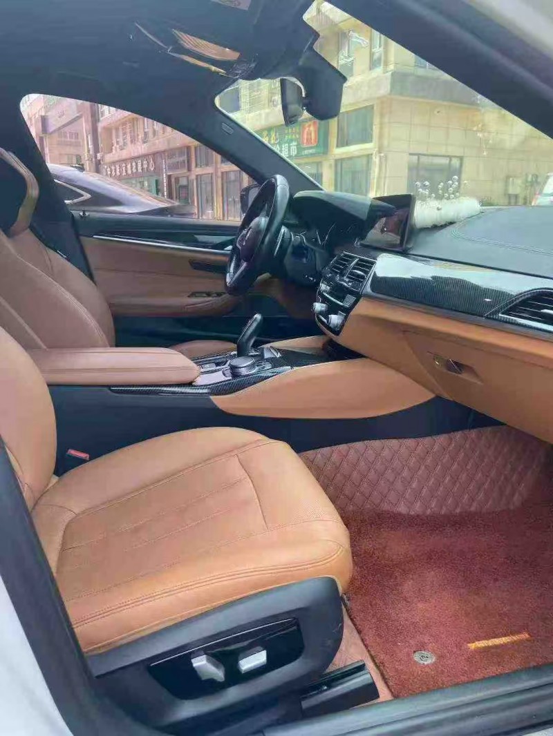 襄阳18年宝马5系8