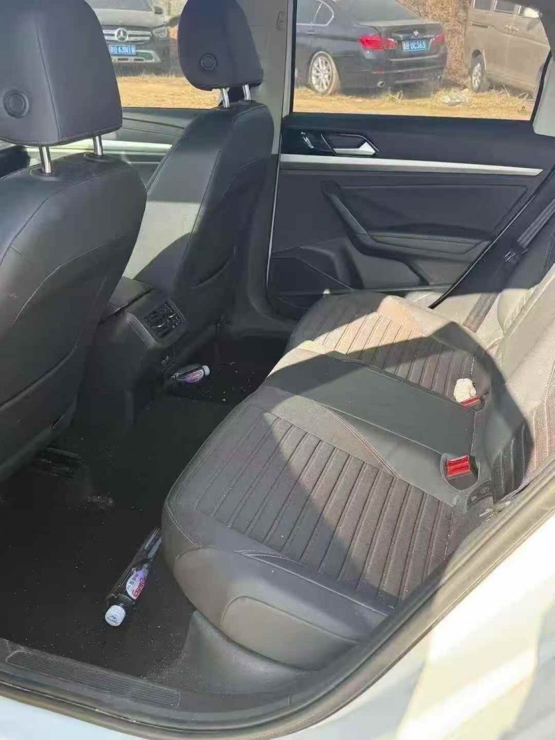 枣庄23年大众朗逸7