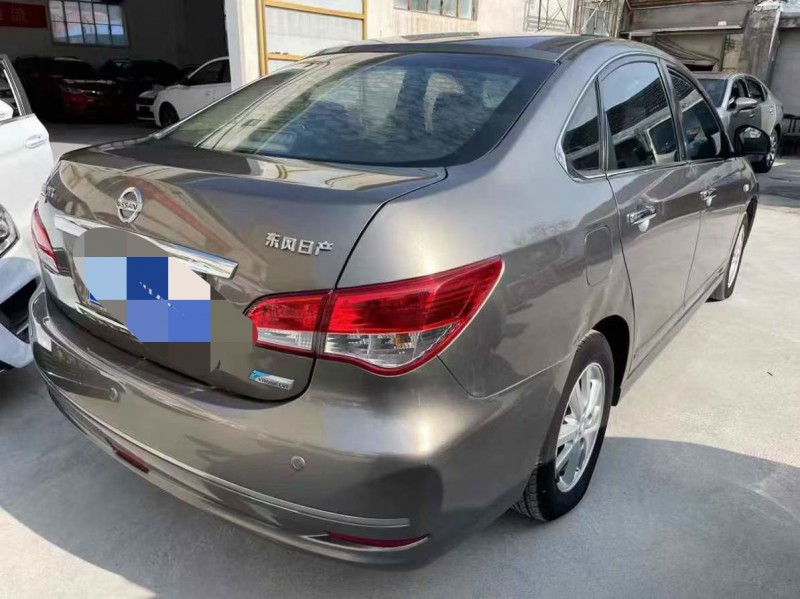 泰安18年日产轩逸3