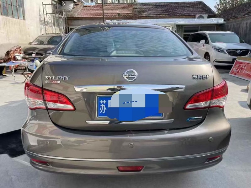 泰安18年日产轩逸6