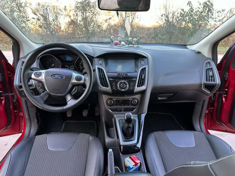 徐州13年福特福克斯6